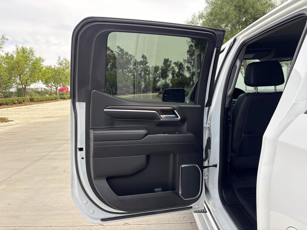 Used 2023 GMC Sierra 1500 SLT w/ SLT Premium Package AWD/4WD image 10