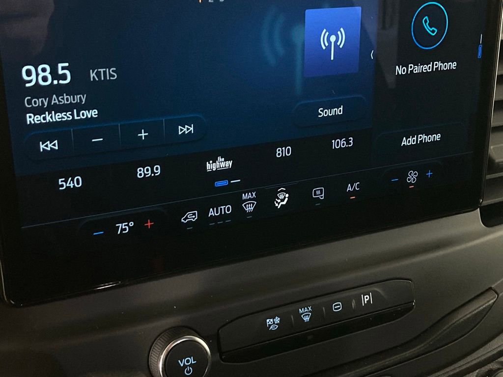 Used 2024 Ford Transit 350 148 Low Roof w/ Load Area Protection Package image 9