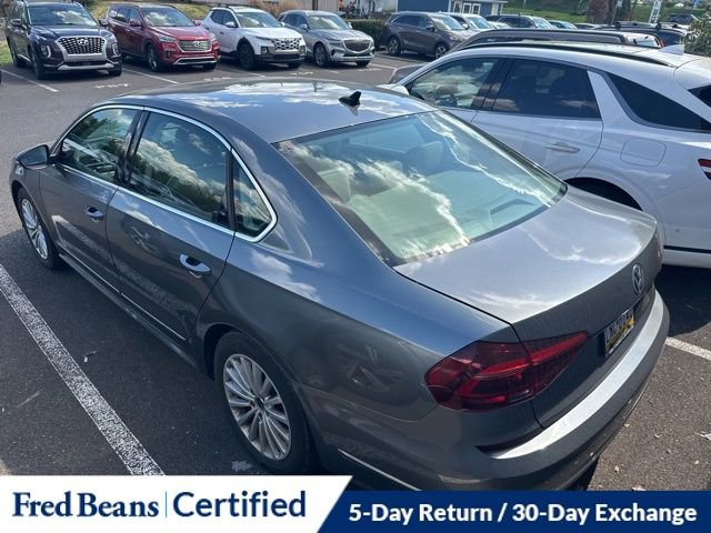 Used 2017 Volkswagen Passat 1.8T SE w/ SE Lighting Package FWD image 7