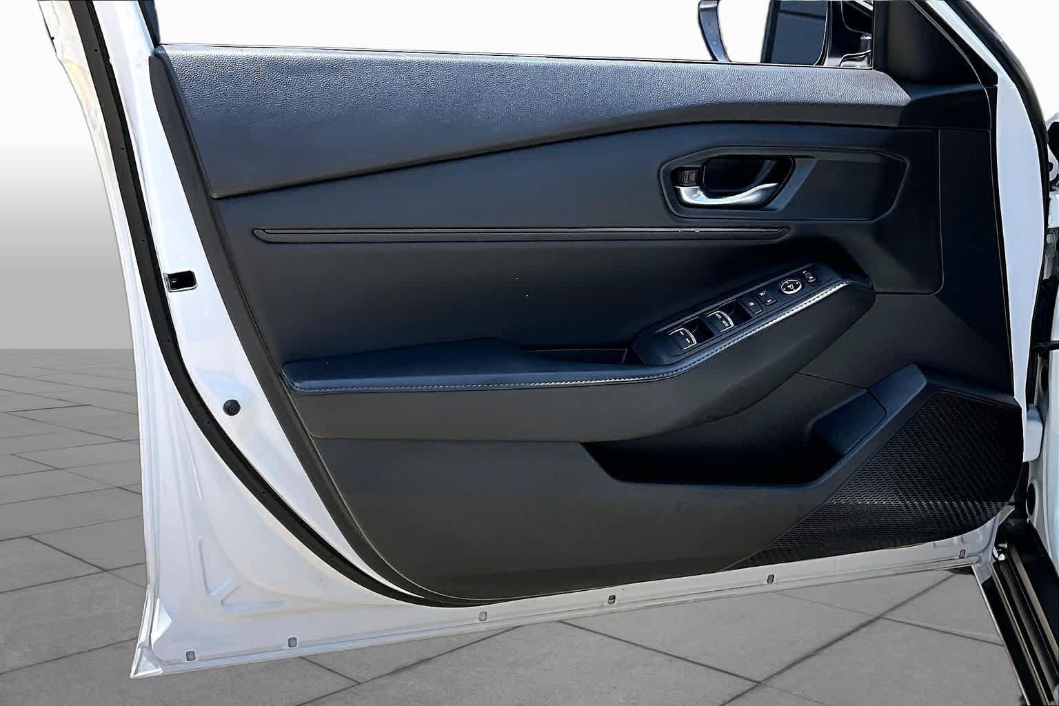 Used 2023 Honda Accord Sport image 42