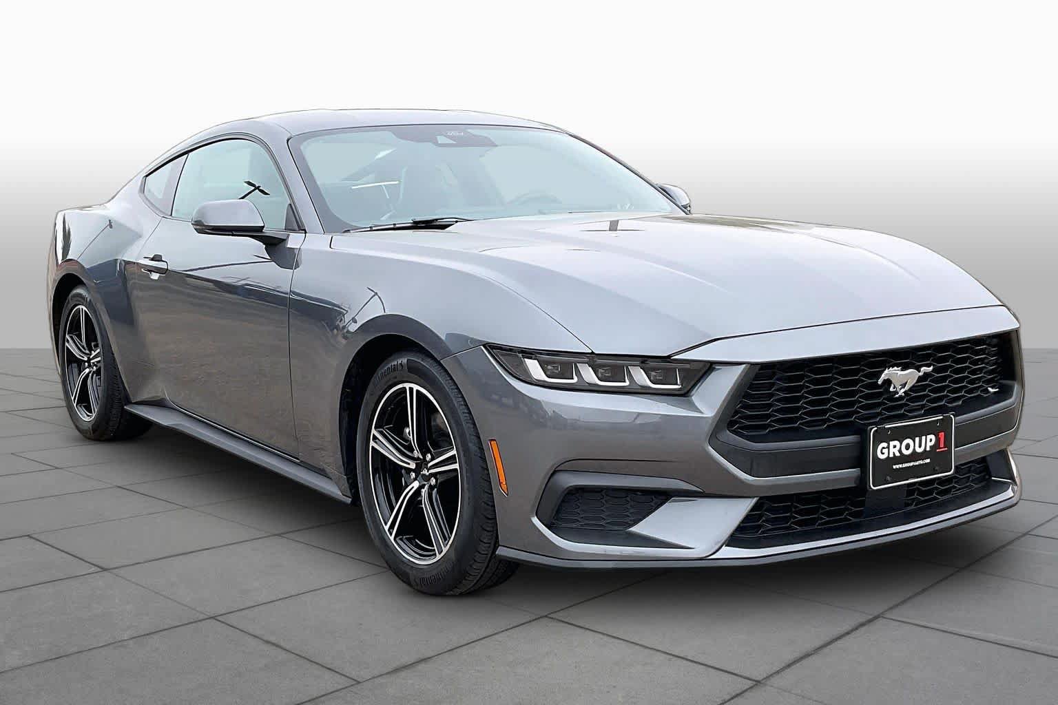 Used 2024 Ford Mustang Premium RWD image 3
