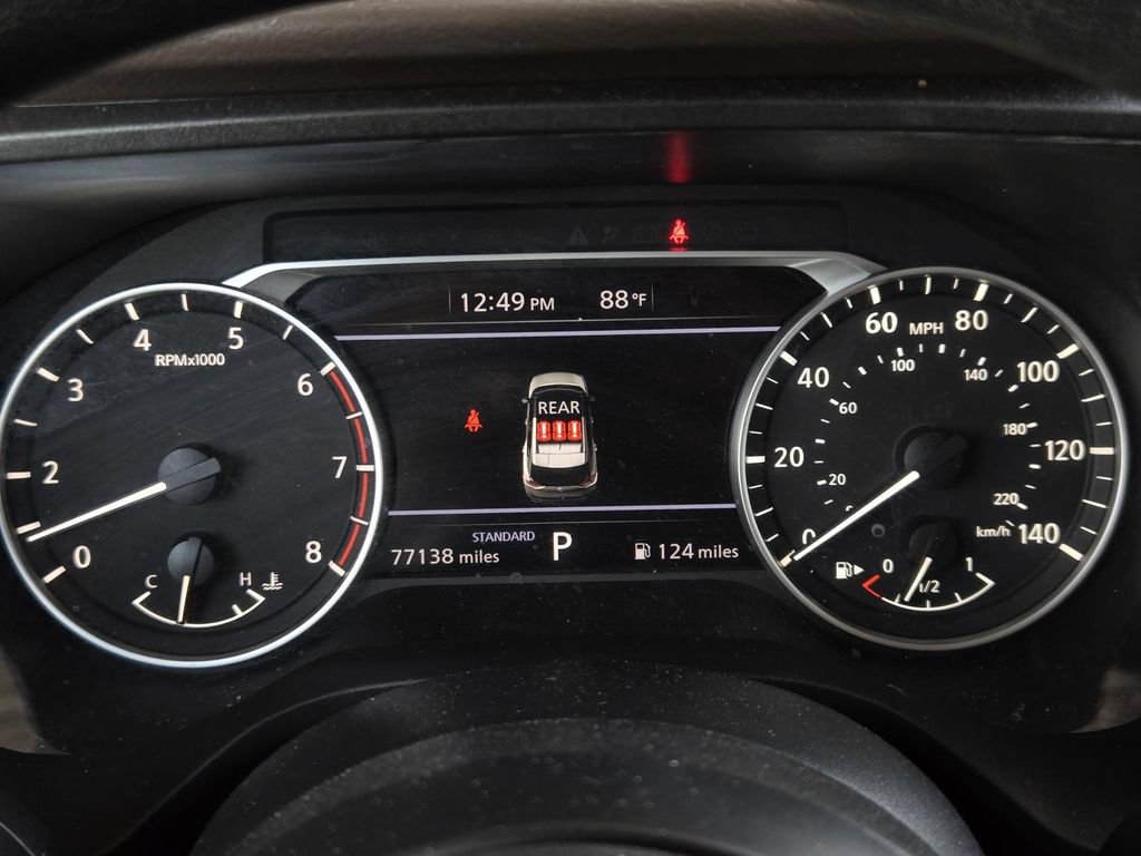 Used 2023 Nissan Rogue S FWD image 29
