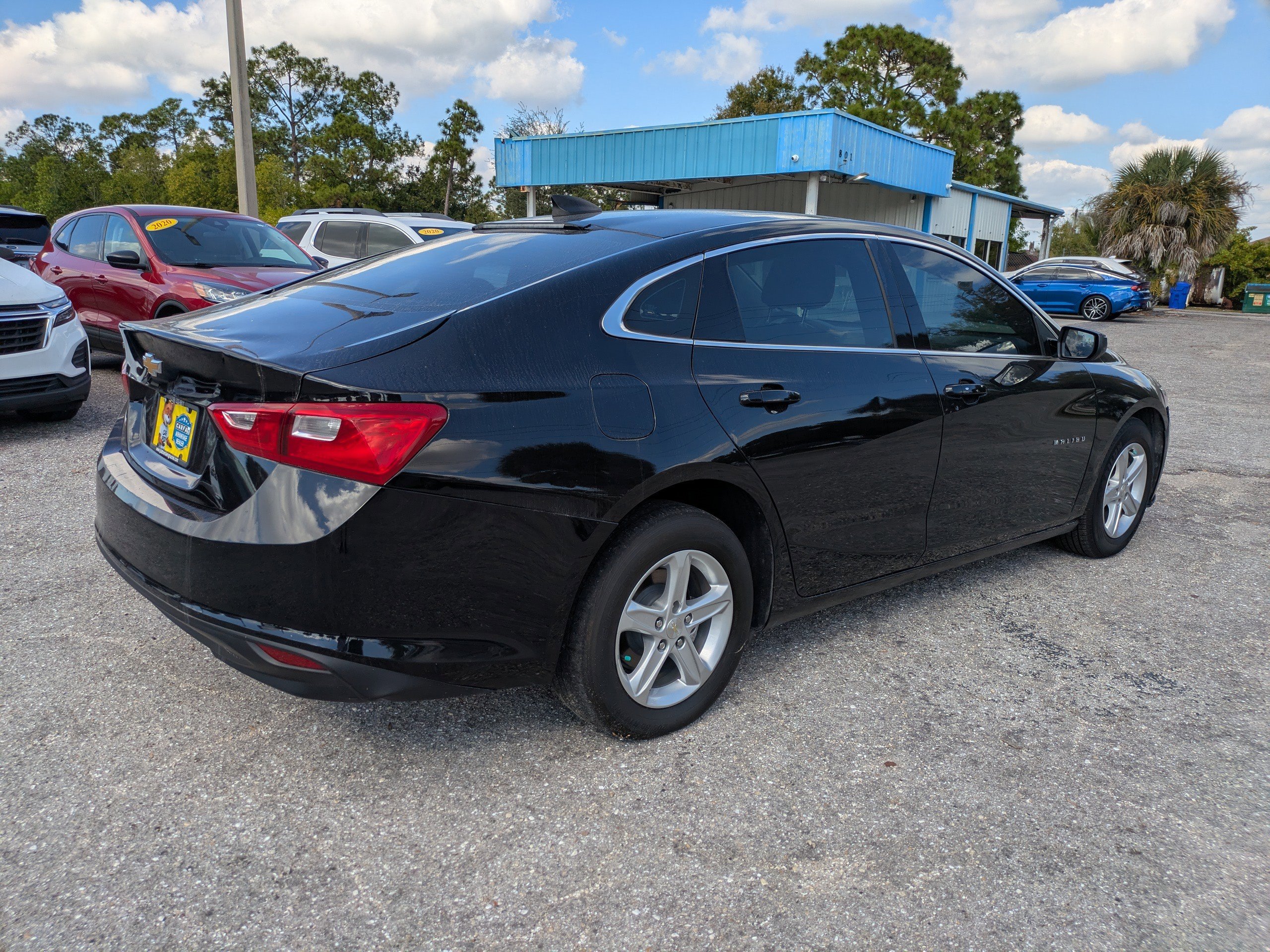 Used 2023 Chevrolet Malibu LS FWD image 4