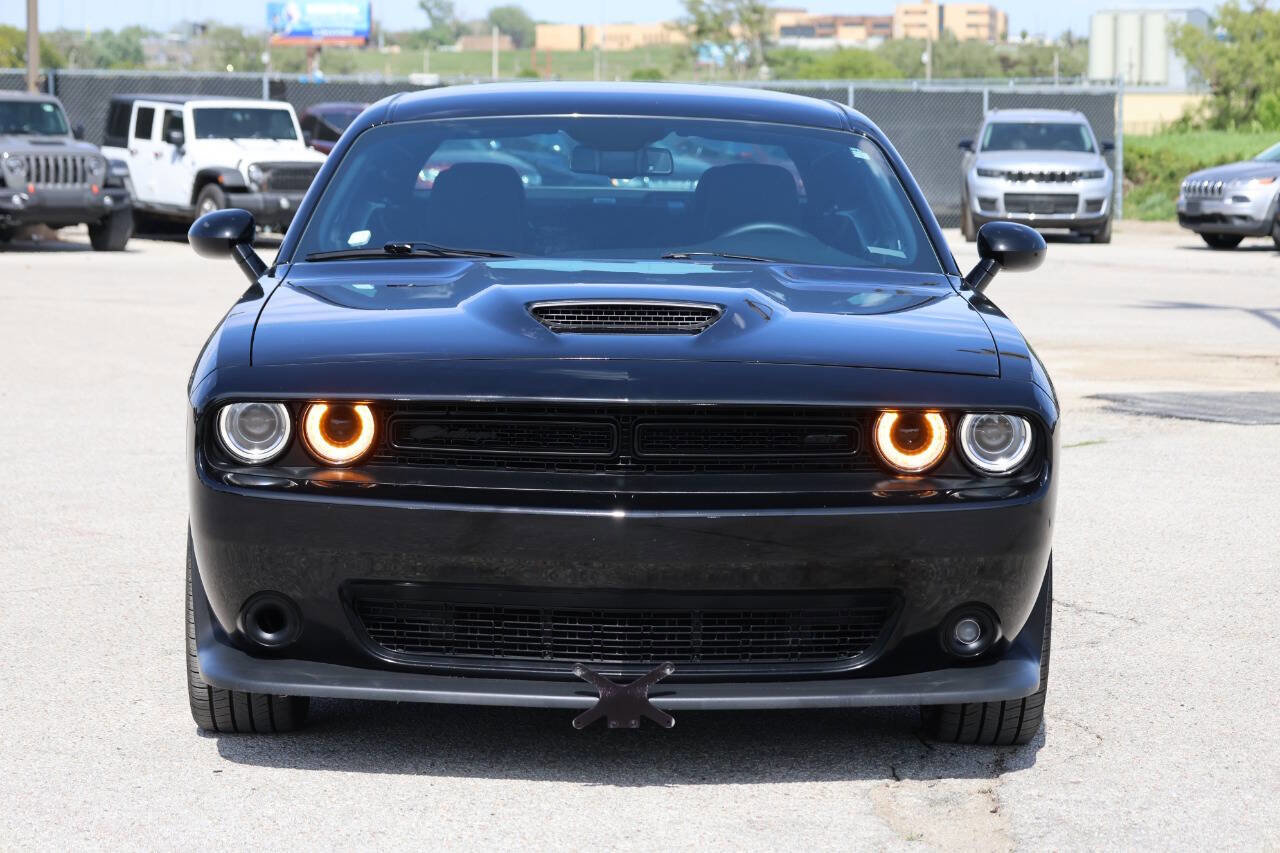 Used 2021 Dodge Challenger GT w/ Blacktop Package AWD/4WD image 5