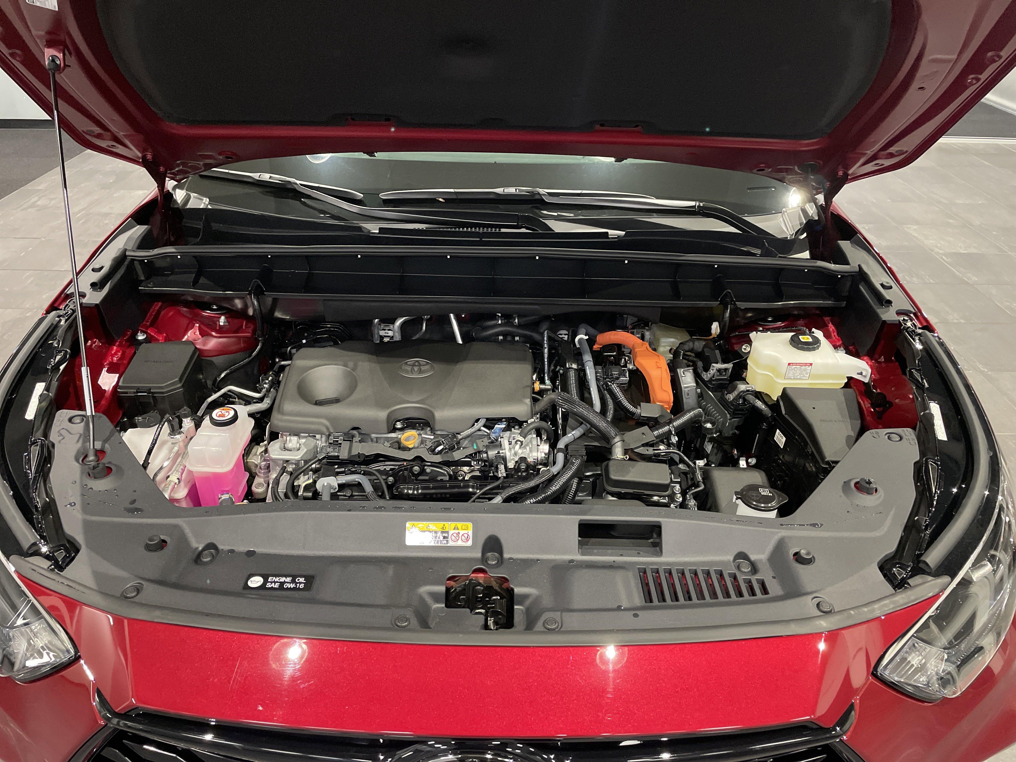 Used 2025 Toyota Highlander XLE image 38