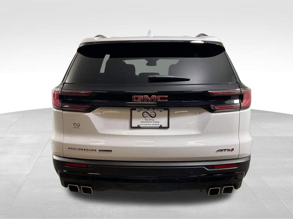Used 2025 GMC Acadia AT4 image 8
