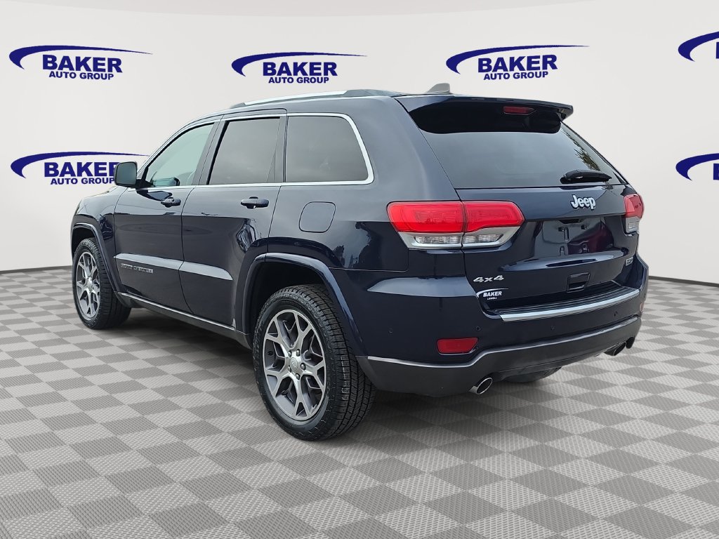 Used 2018 Jeep Grand Cherokee Limited AWD/4WD image 5