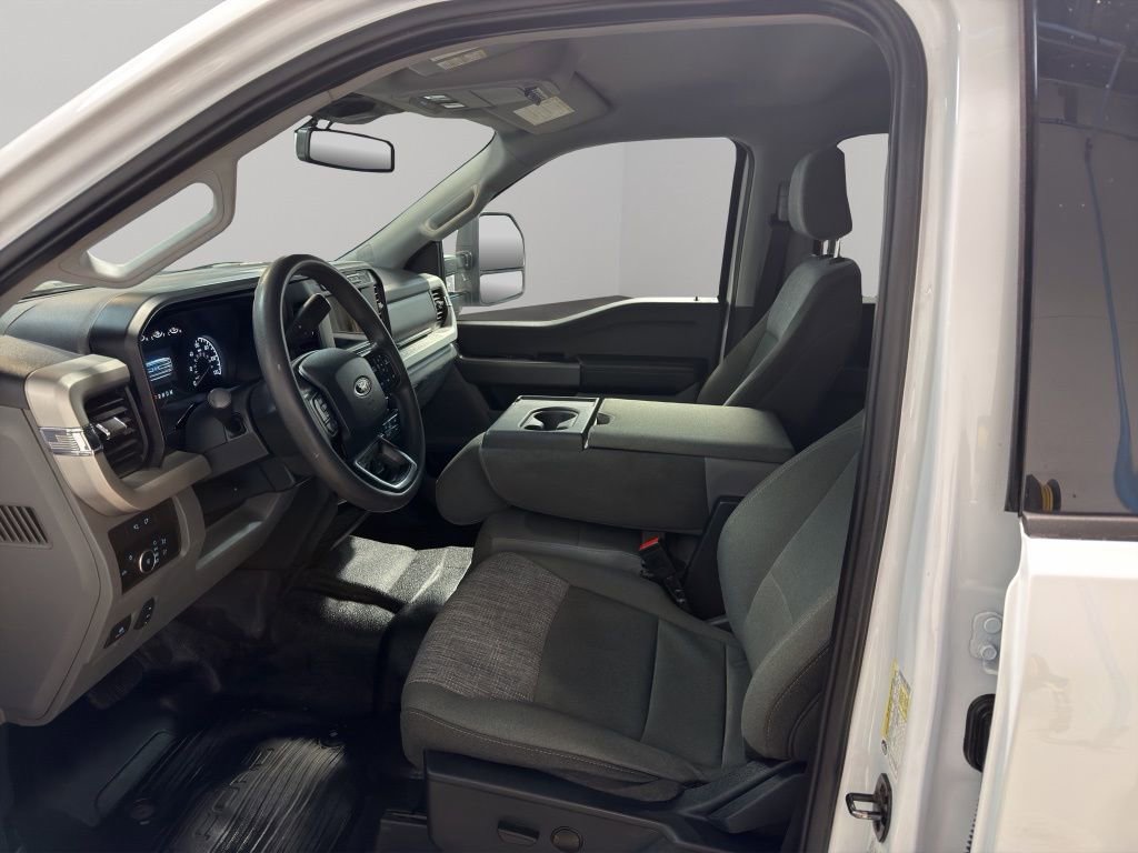 Used 2023 Ford F350 XLT w/ 360-Degree Camera Package image 9