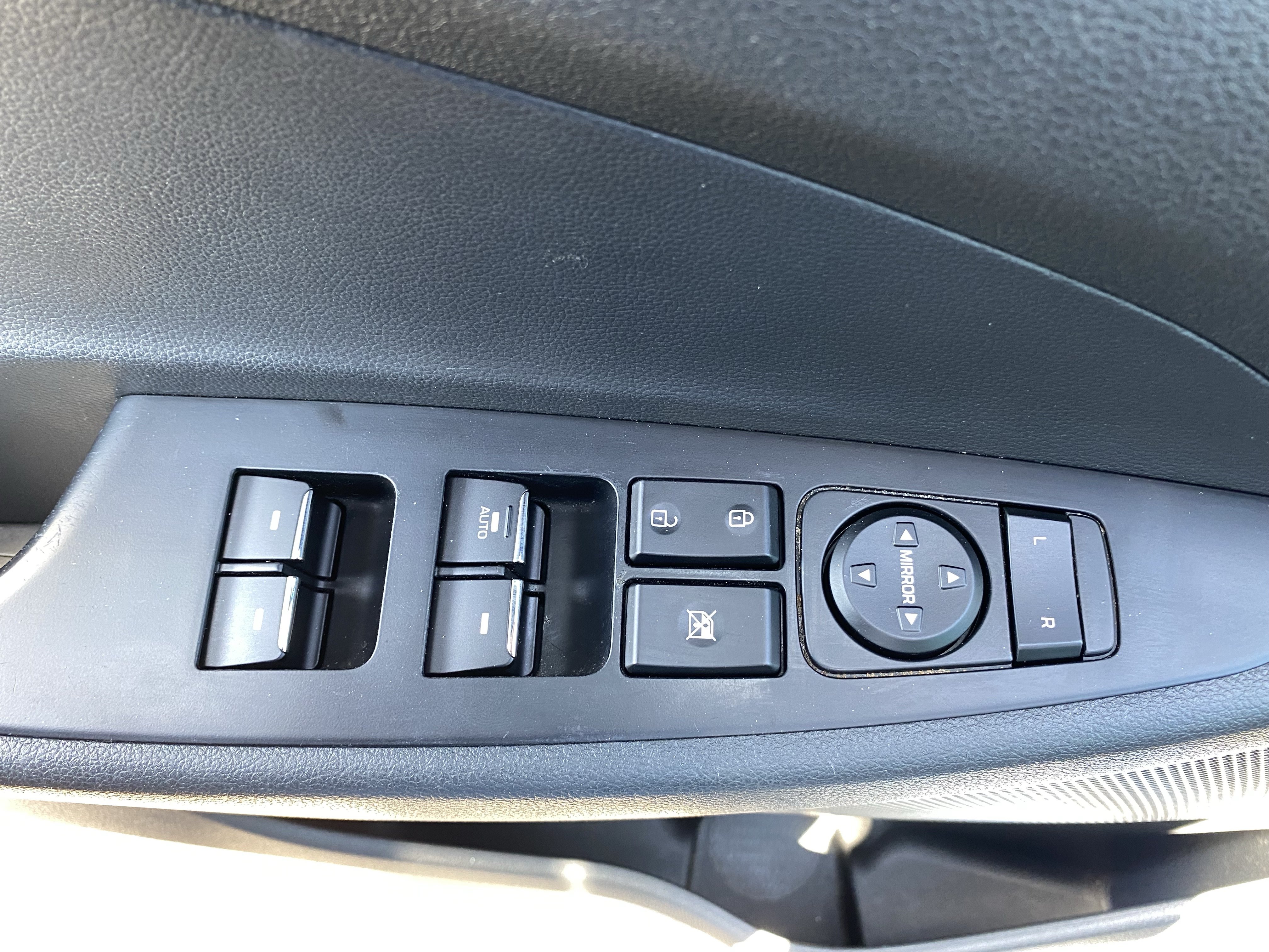 Used 2017 Hyundai Tucson Limited FWD image 19