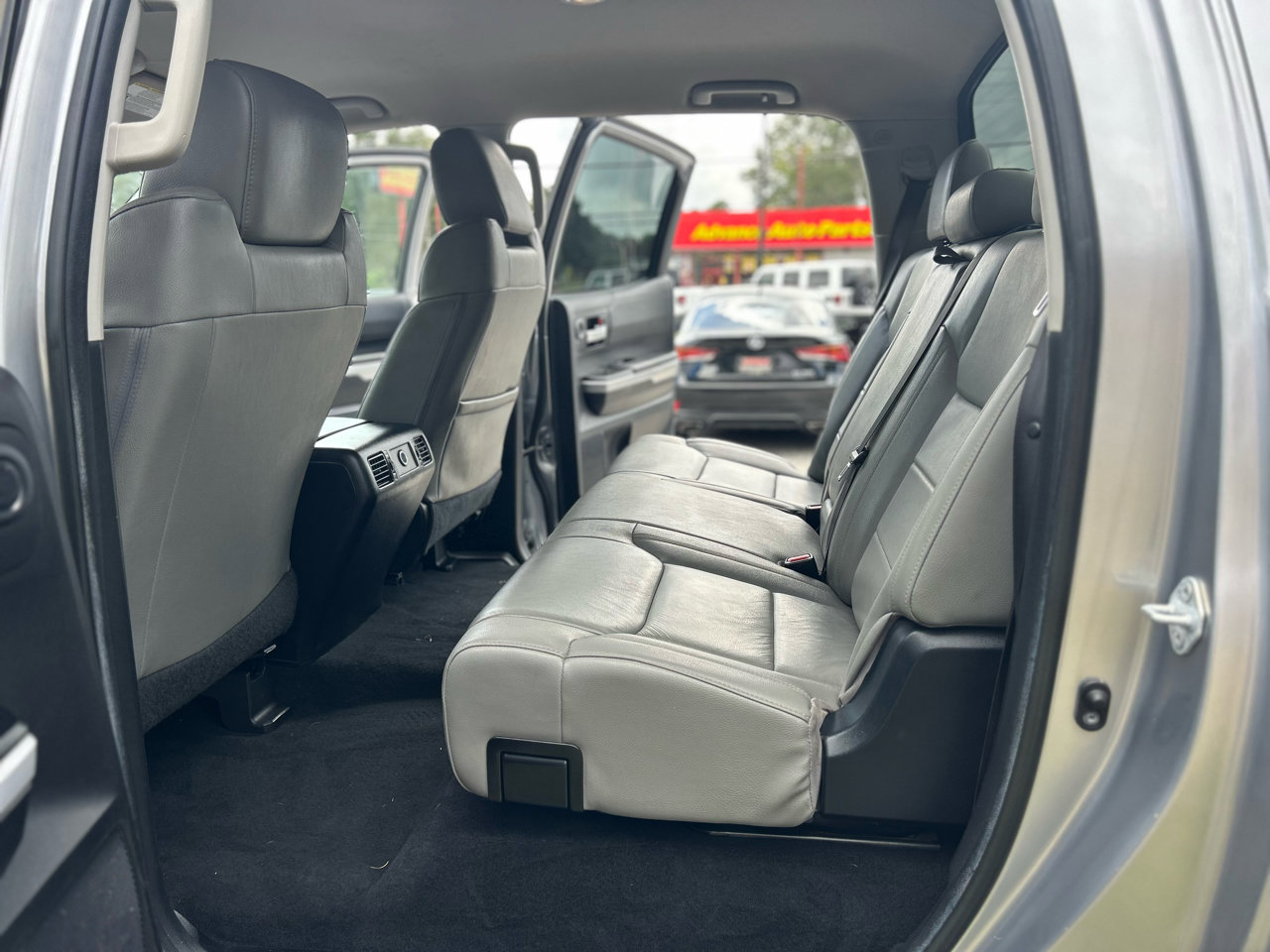 Used 2021 Toyota Tundra SR5 w/ SR5 Leather Package image 10