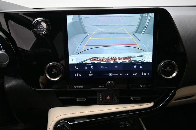 Used 2024 Lexus NX 250 FWD w/ Towing Package (2000 Lbs) image 9