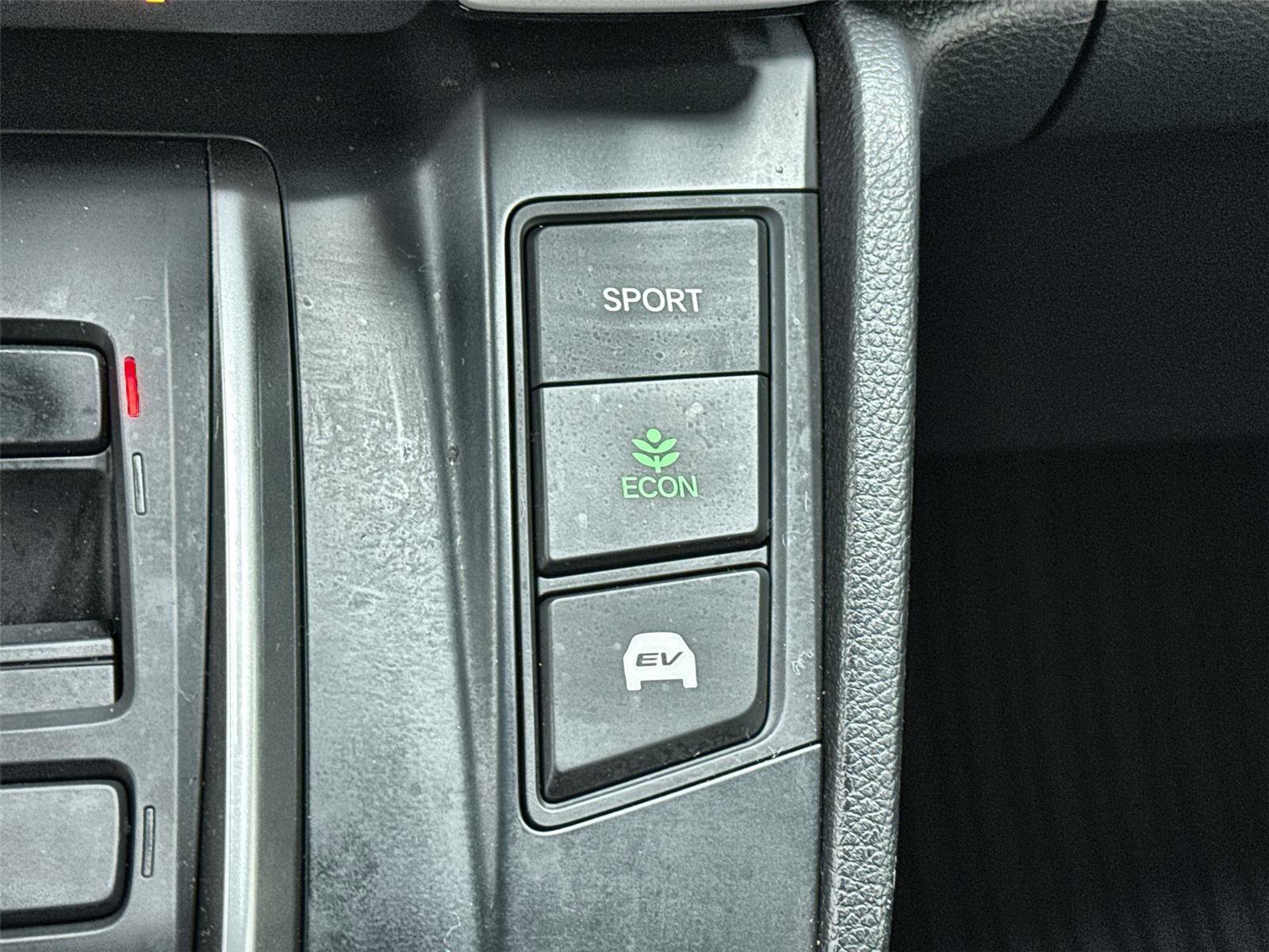 Used 2022 Honda CR-V Touring image 20