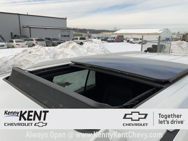 Certified 2022 Chevrolet Tahoe High Country w/ Premium Package image 12