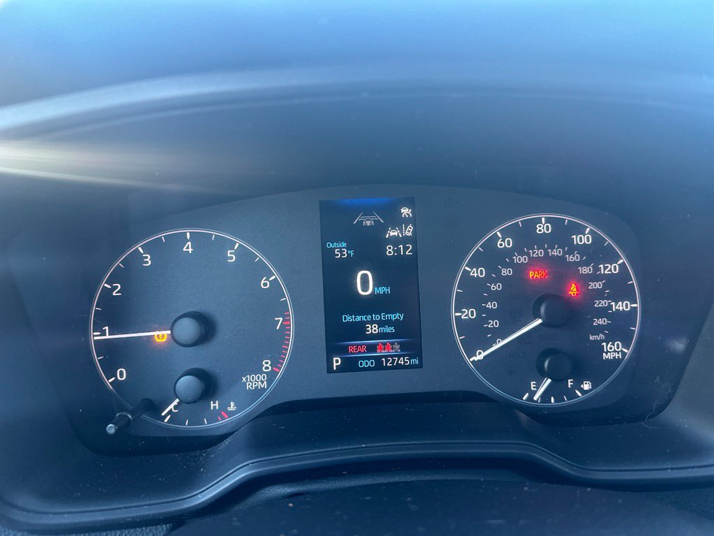 Used 2025 Toyota Corolla LE FWD image 14