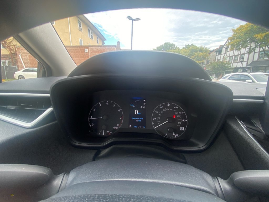 Used 2024 Toyota Corolla LE FWD image 16