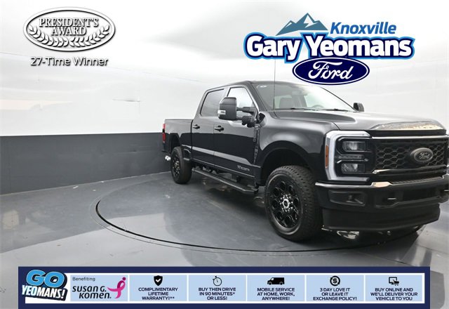 New 2026 Ford F350 Lariat w/ Black Appearance Package