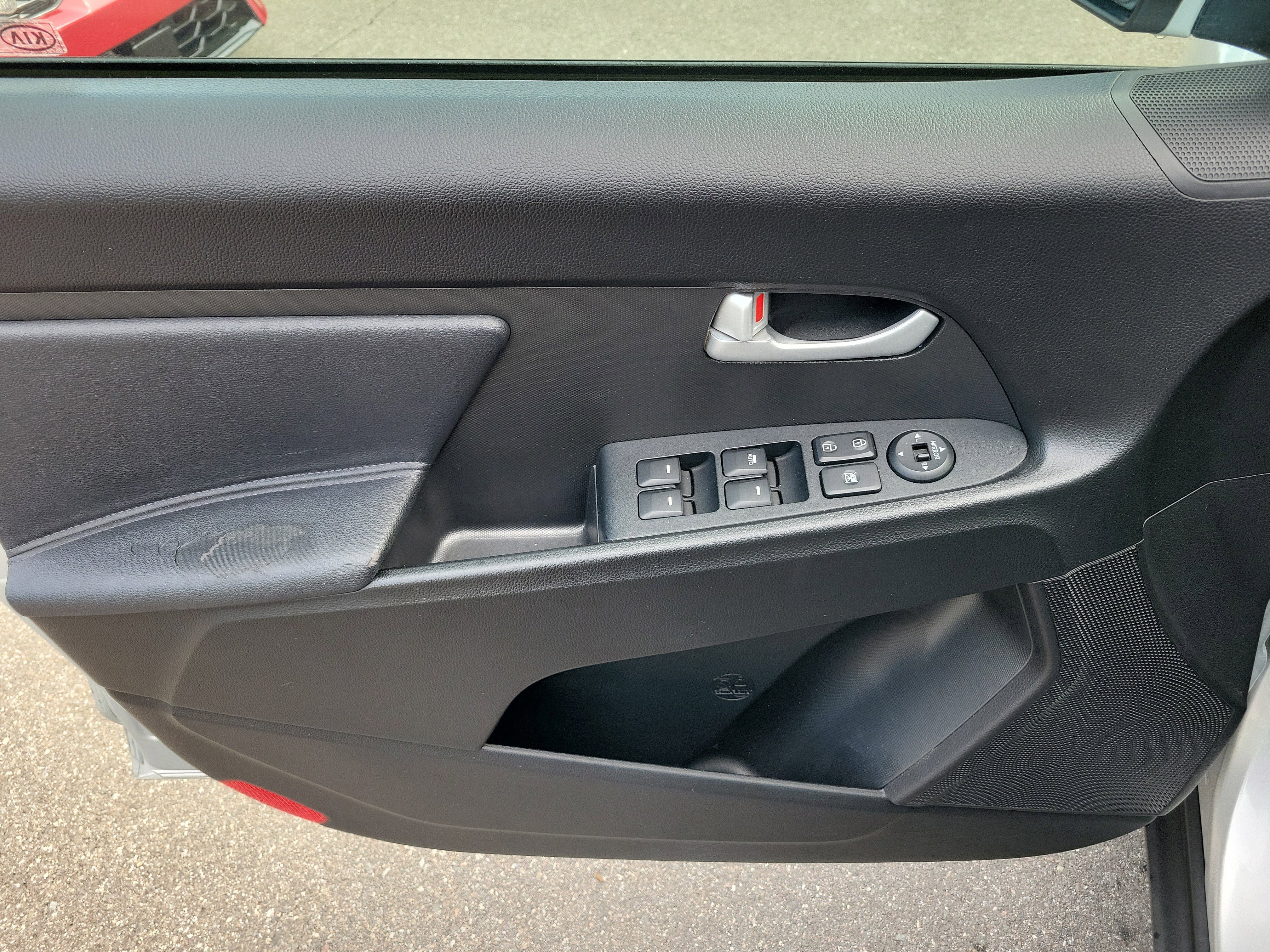 Used 2013 Kia Sportage EX image 19