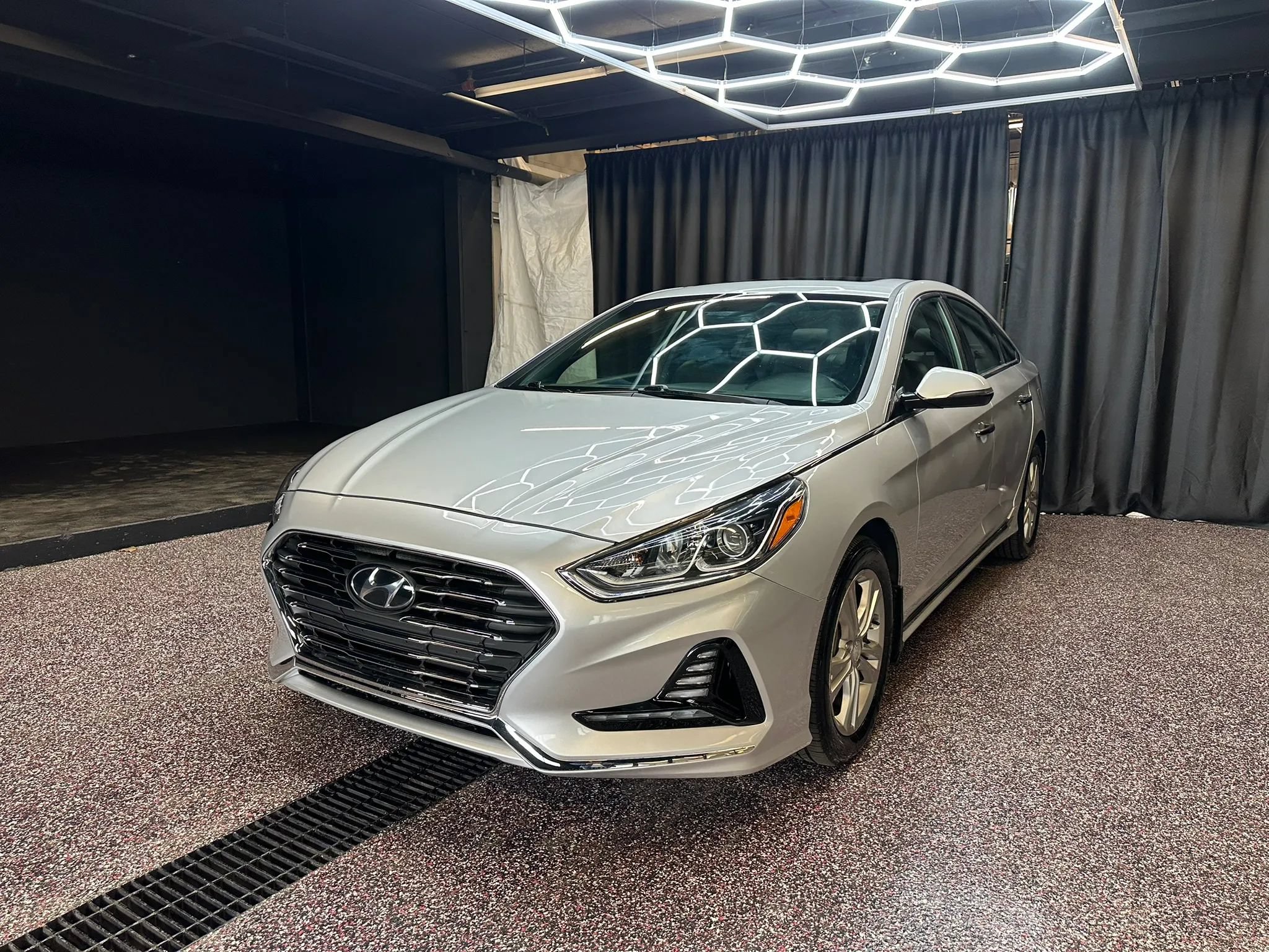 Used 2019 Hyundai Sonata Sport FWD image 3