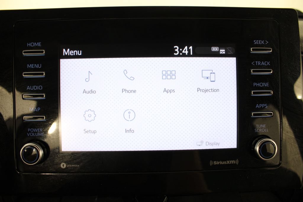 Used 2021 Toyota Camry SE FWD image 4