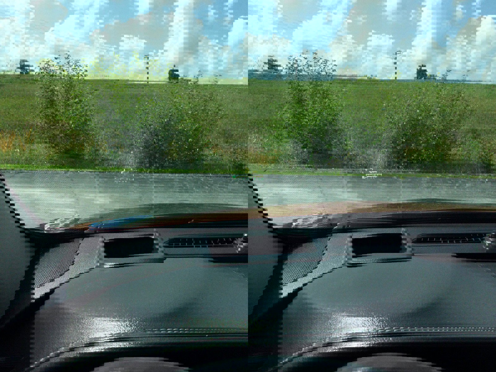 Used 2019 Buick Envision Premium w/ Driver Confidence Package image 25