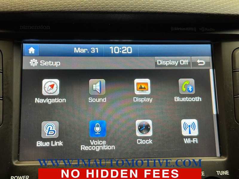 Used 2017 Hyundai Veloster Value Edition image 29