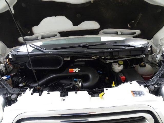 Used 2015 Ford Transit 250 T-250 130 Low Rf 9000 GVWR Sw w/ Exterior Upgrade Package image 33