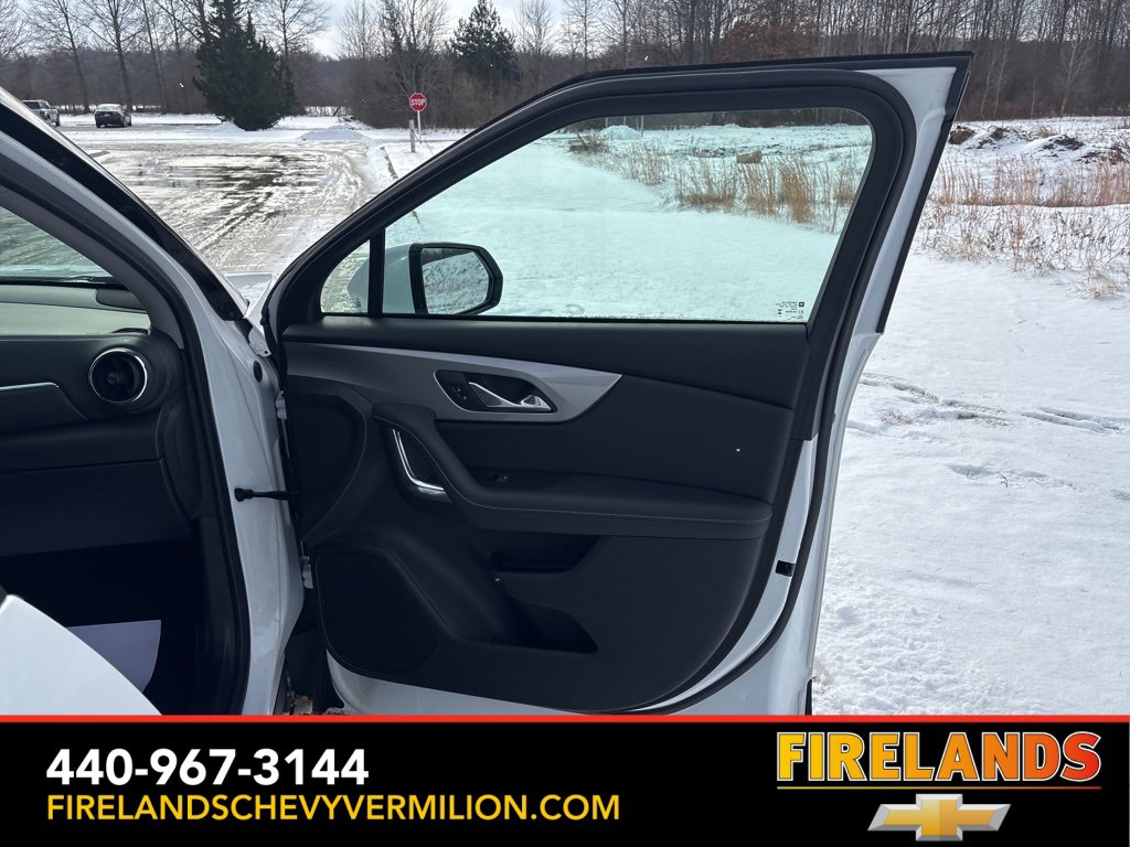Certified 2024 Chevrolet Blazer LT w/ Convenience Package image 25