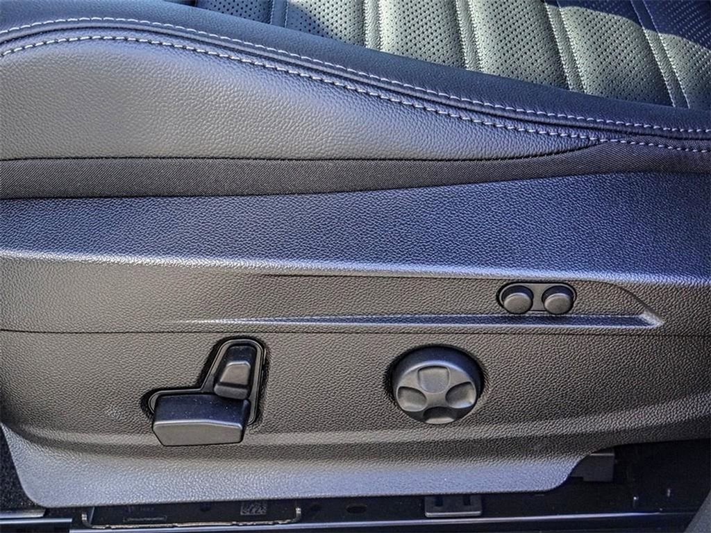 New 2024 Alfa Romeo Stelvio Ti image 17