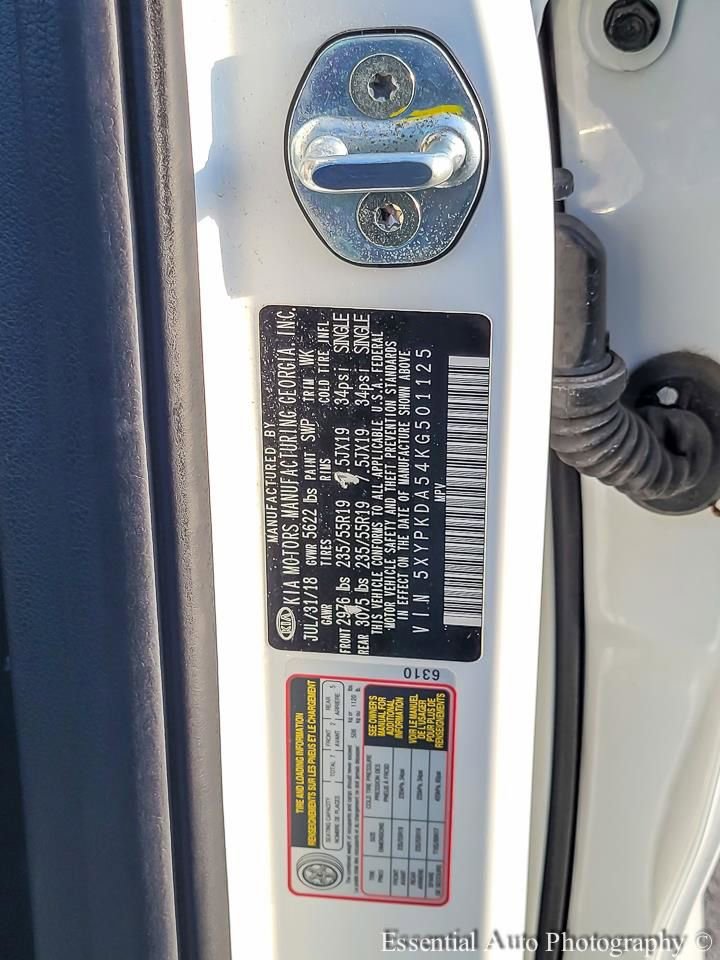 Used 2019 Kia Sorento SX image 38
