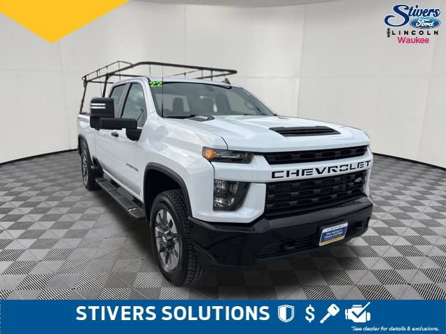 Used 2022 Chevrolet Silverado 2500 Custom w/ Custom Value Package AWD/4WD image 3