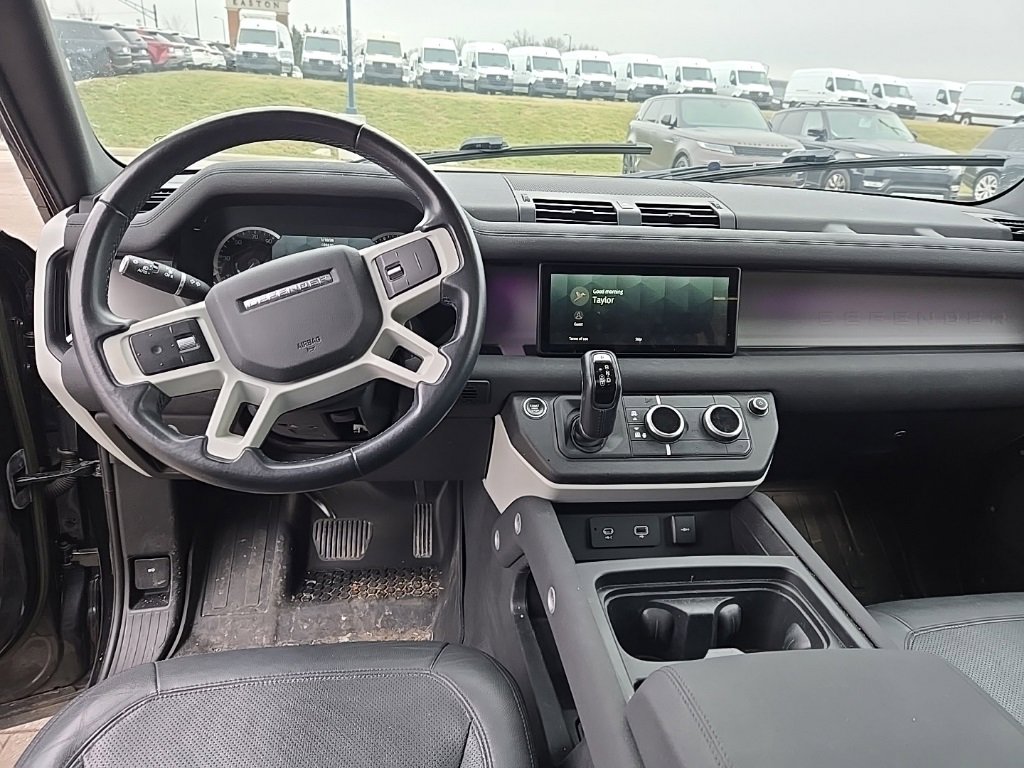 Used 2023 Land Rover Defender 110 S image 15