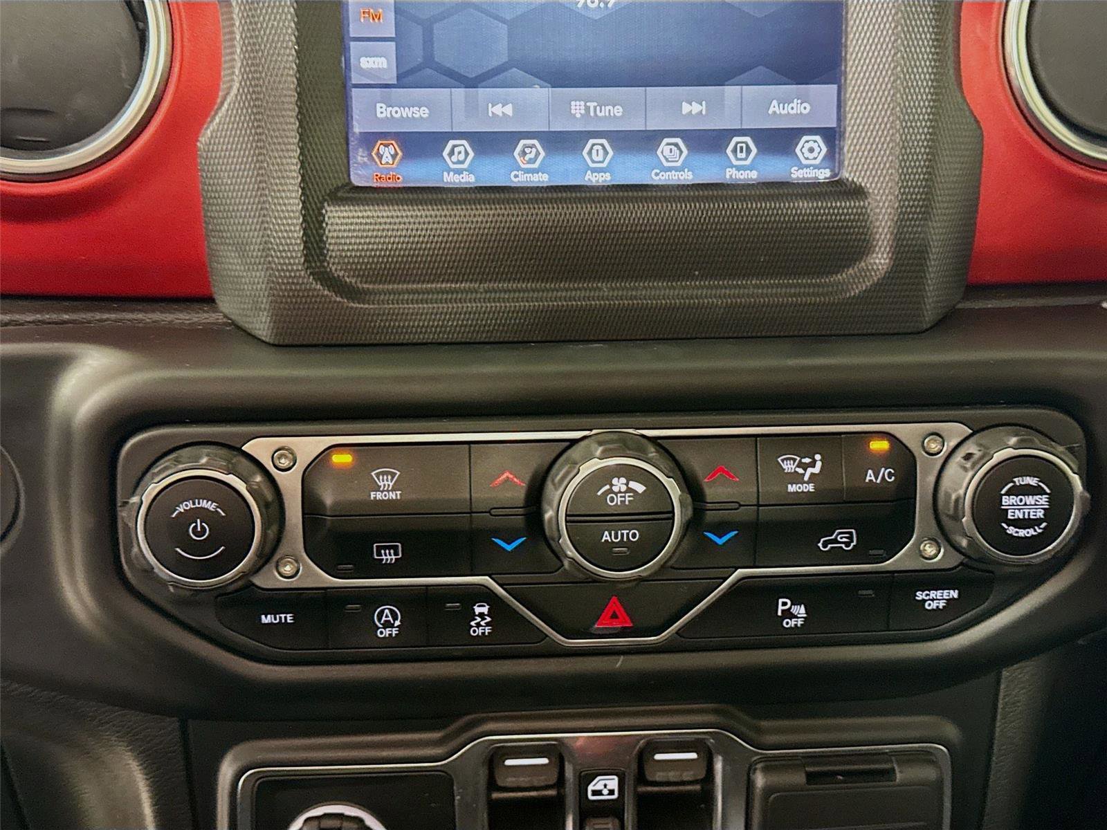 Used 2021 Jeep Gladiator Rubicon w/ Safety Group image 16