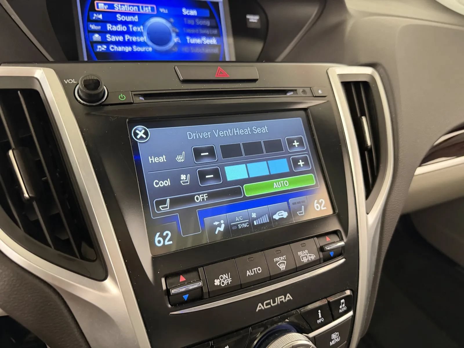 Used 2015 Acura TLX w/ Advance Package FWD image 23