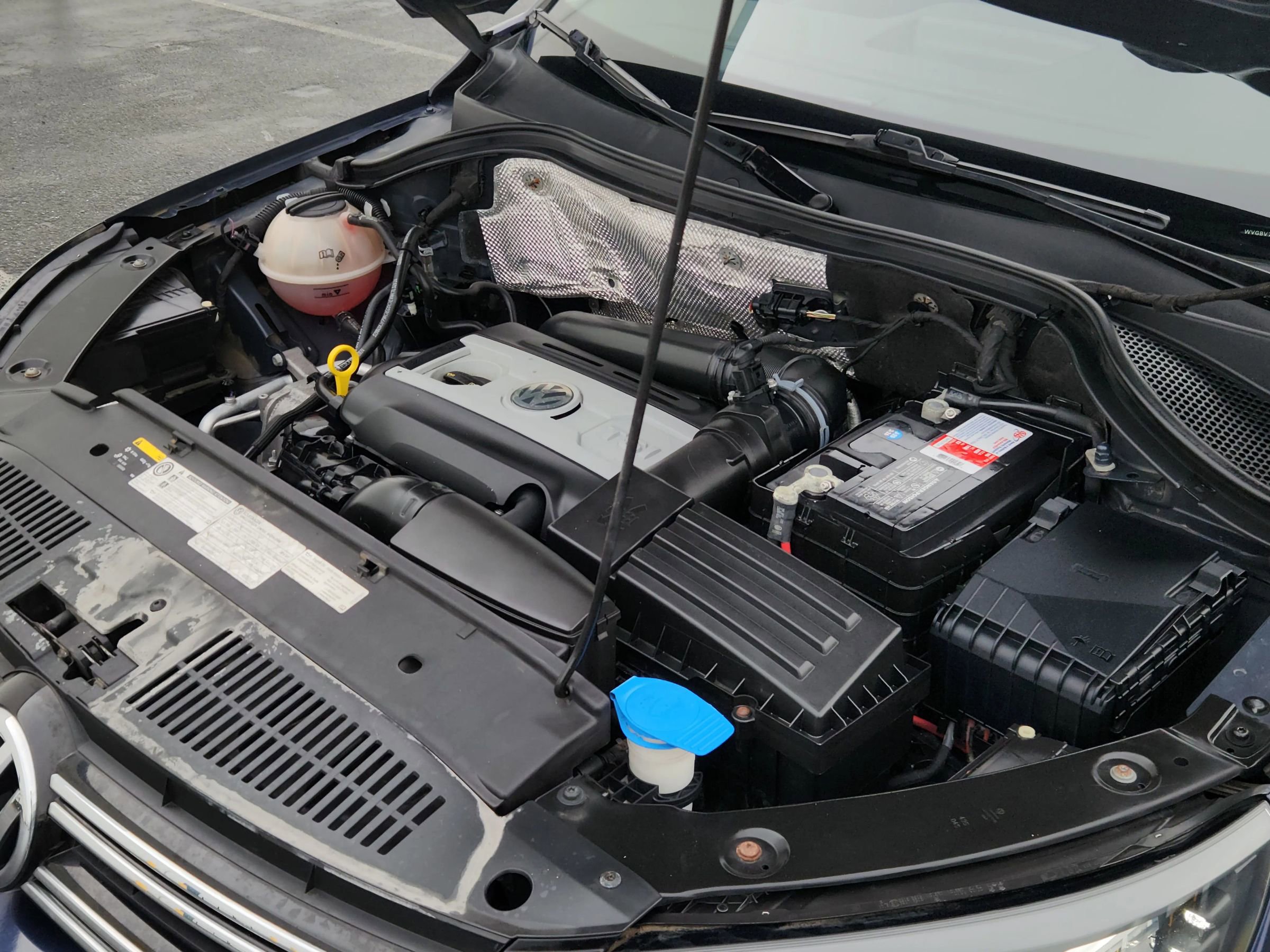 Used 2016 Volkswagen Tiguan SEL image 22