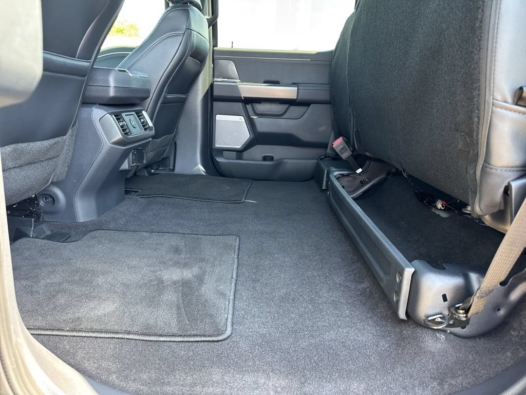 Used 2026 Ford F150 Lariat AWD/4WD image 32