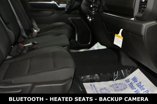 New 2026 GMC Sierra 2500 SLE w/ SLE Value Package; image 22