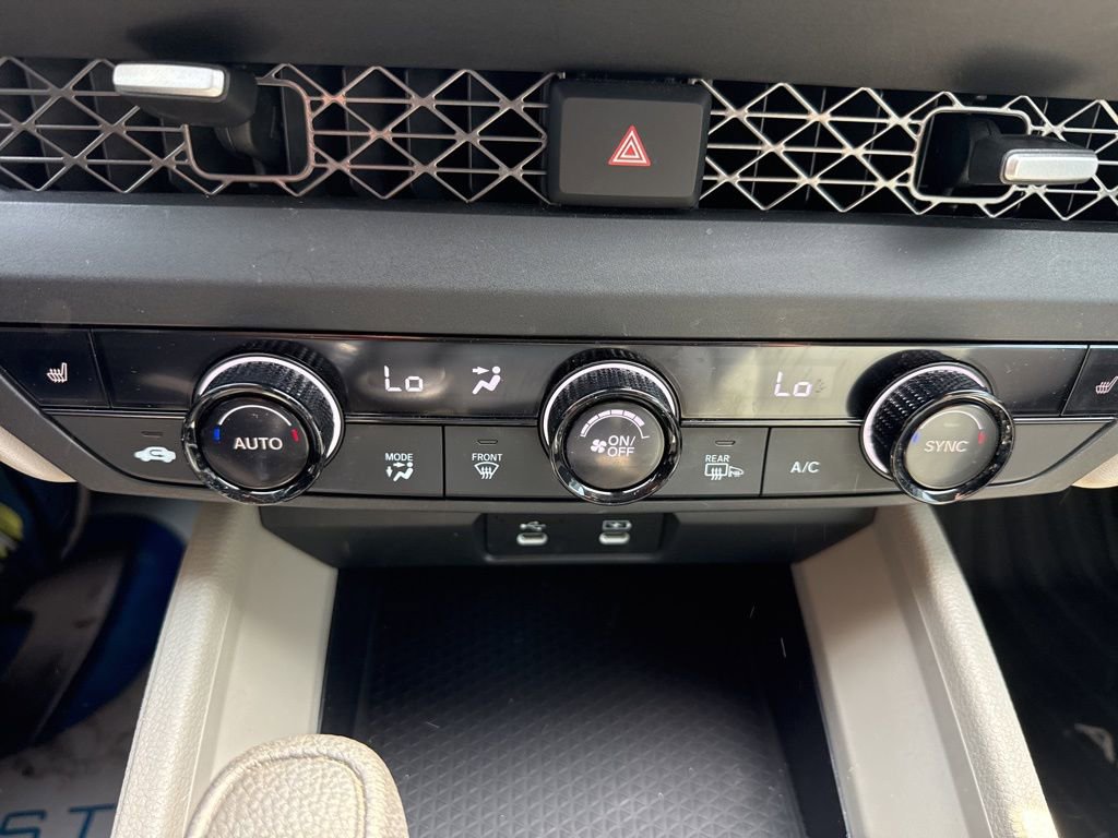 Certified 2024 Honda Accord EX image 27