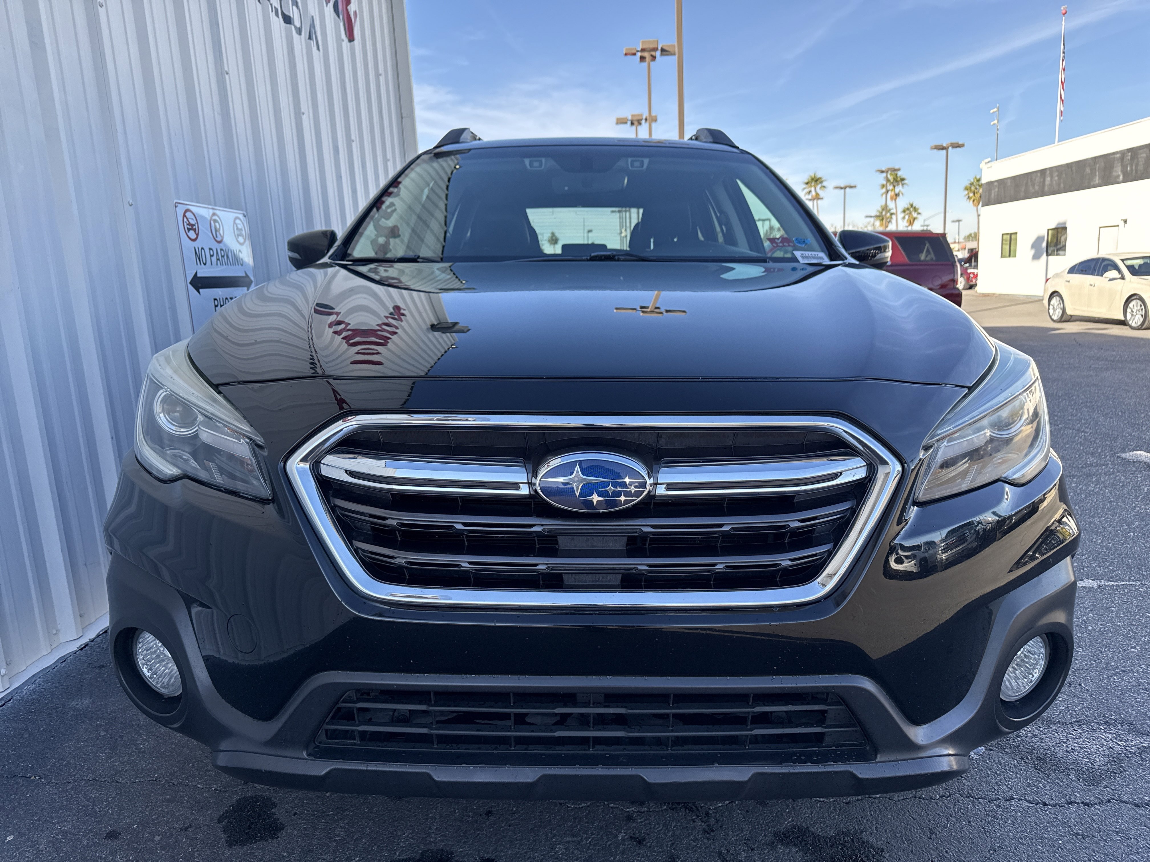 Used 2018 Subaru Outback 3.6R Limited image 6