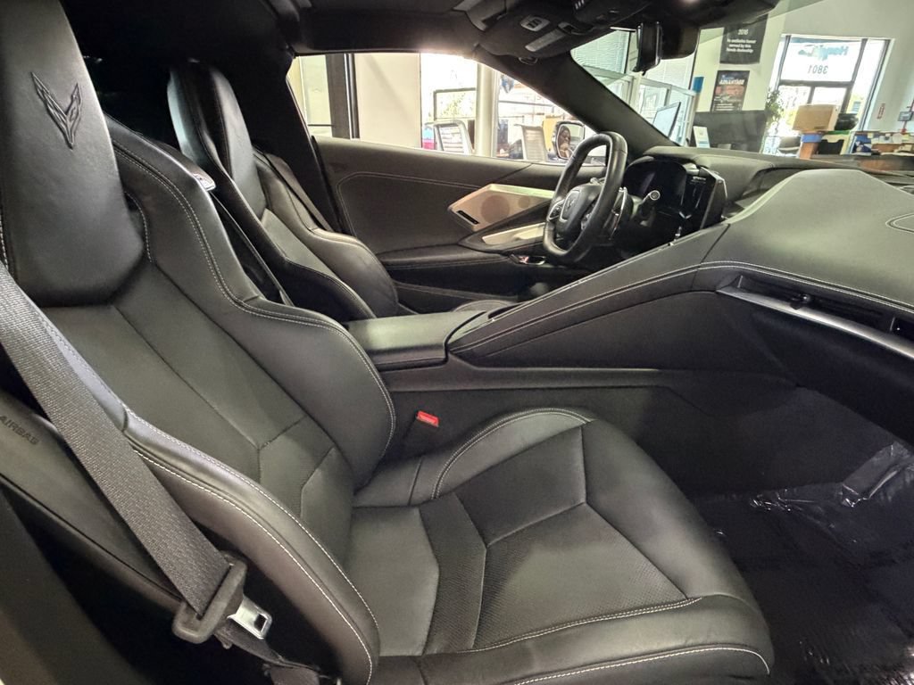Used 2023 Chevrolet Corvette Stingray Preferred Cpe w/ 2LT RWD image 7