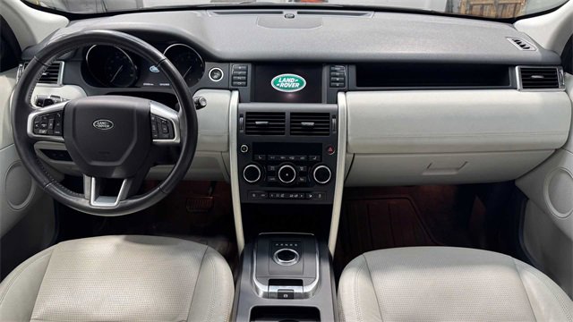Used 2019 Land Rover Discovery Sport HSE image 19