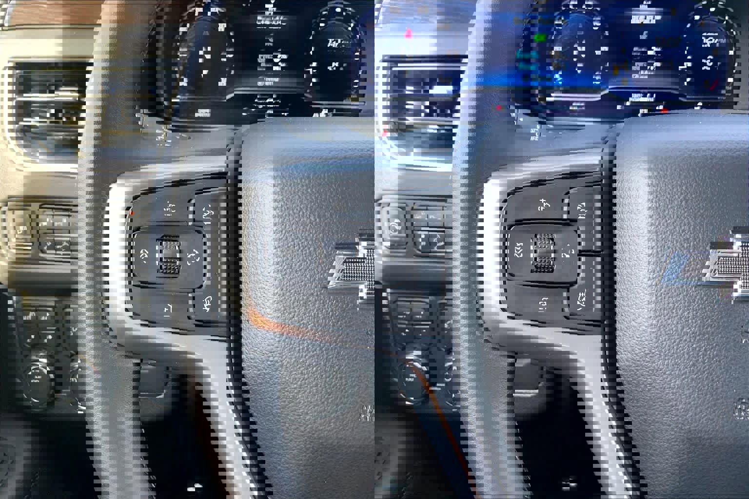 Certified 2024 Chevrolet Tahoe Z71 w/ Luxury Package image 23