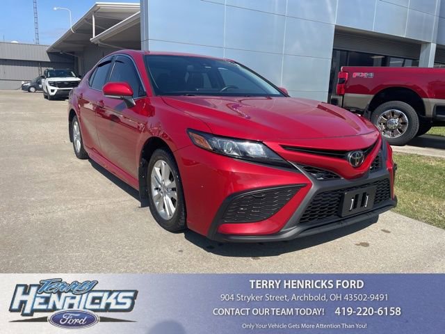 Used 2023 Toyota Camry SE