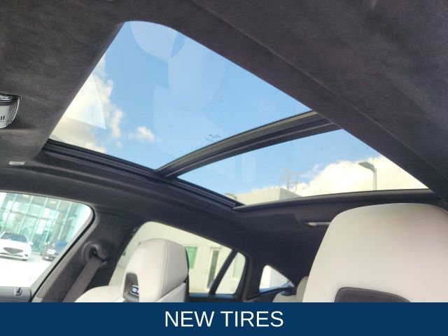 Used 2022 BMW X6 M image 6