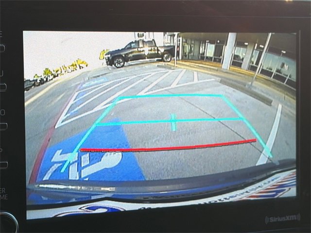 Used 2021 Toyota Corolla LE image 23