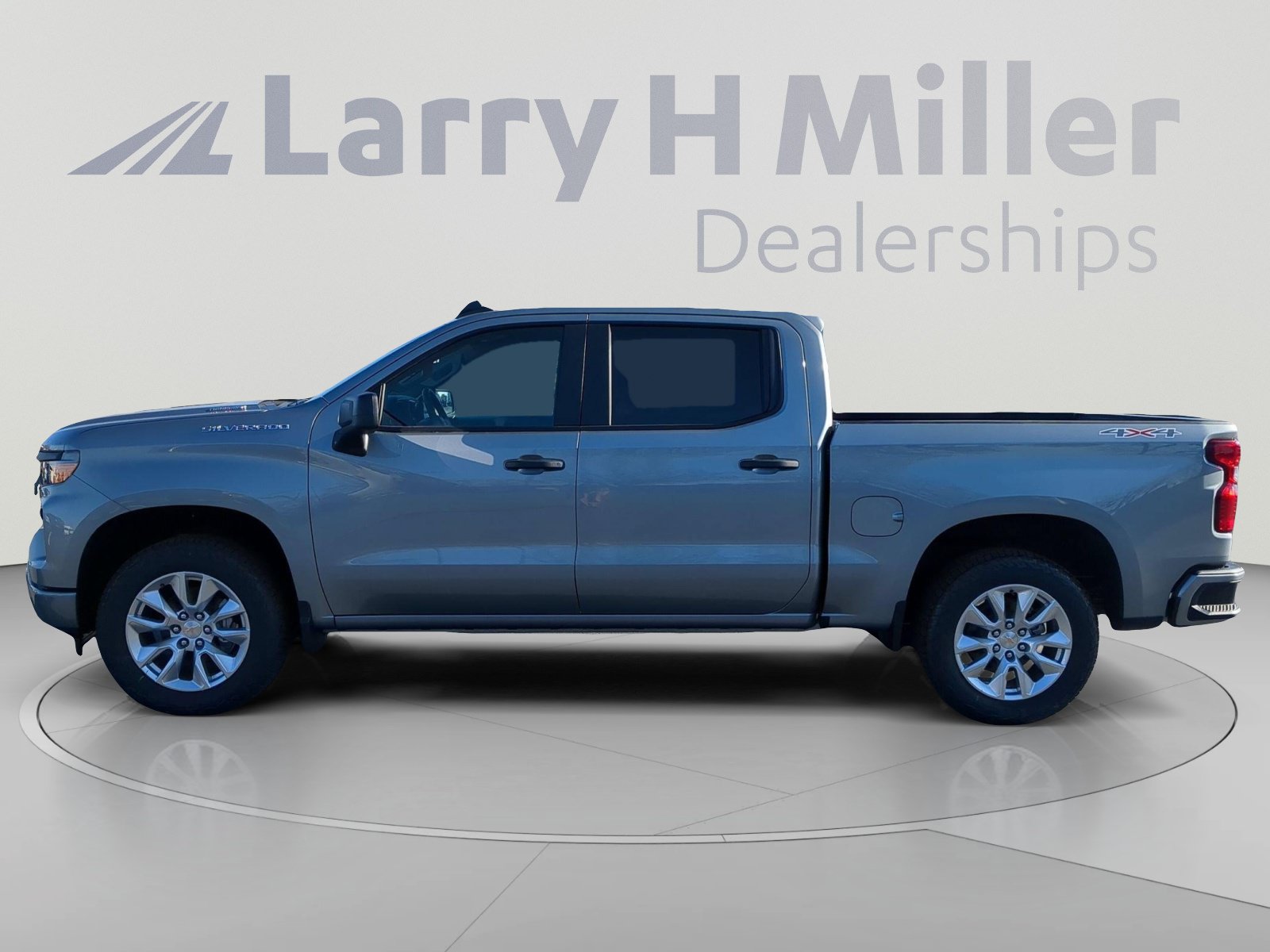 New 2026 Chevrolet Silverado 1500 Custom AWD/4WD video 2