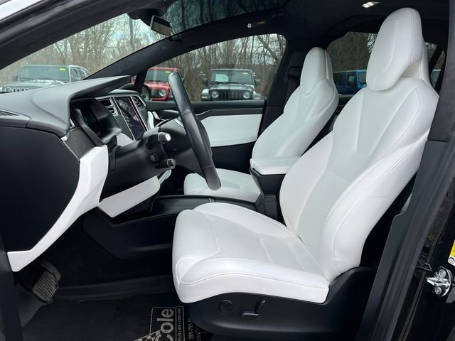 Used 2018 Tesla Model X P100D image 3