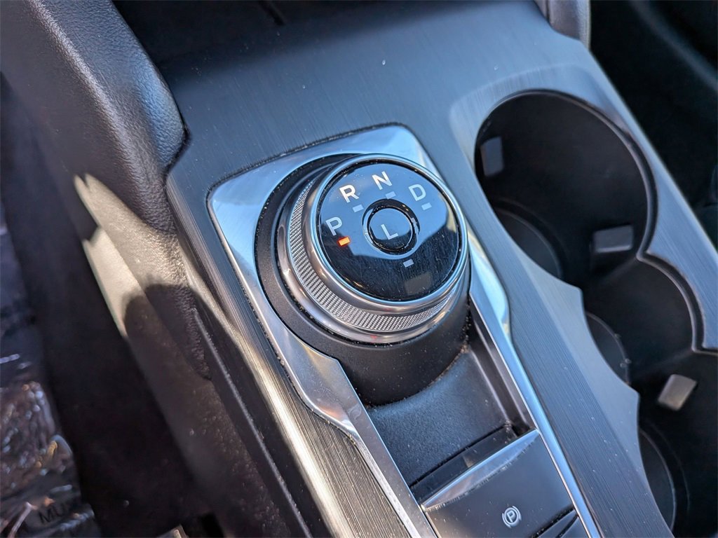 Used 2025 Ford Escape ST-Line image 20
