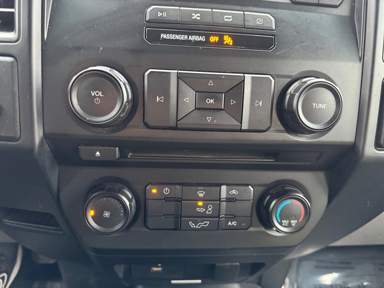 Used 2018 Ford F150 XL w/ Equipment Group 101A Mid image 18