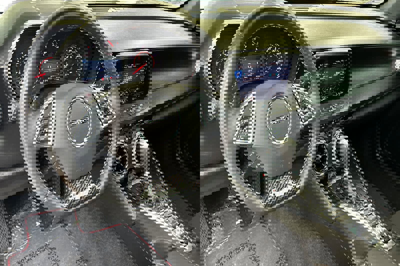 Used 2021 Chevrolet Camaro LT w/ Technology Package RWD image 3