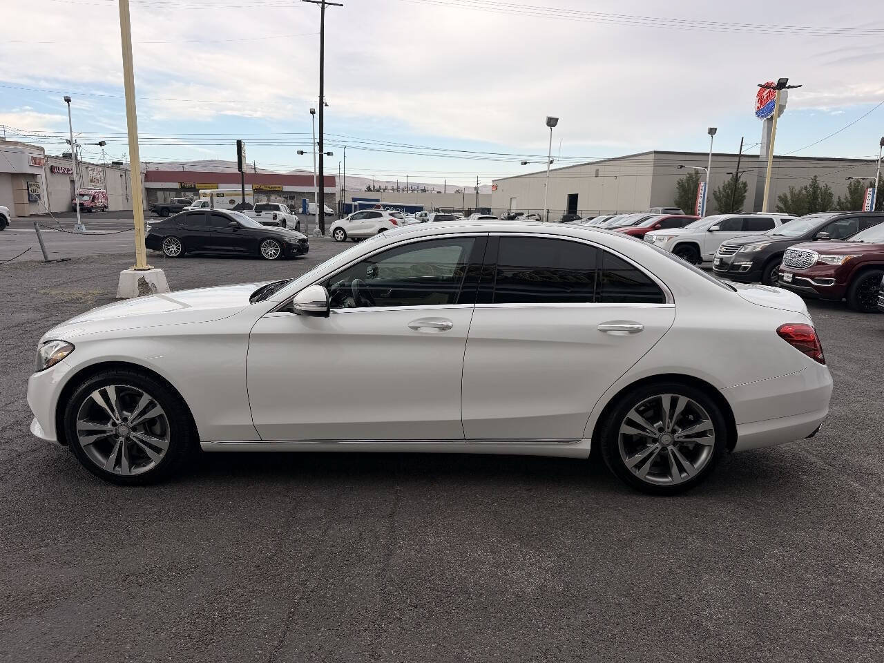 Used 2016 Mercedes-Benz C 300 Sedan image 3